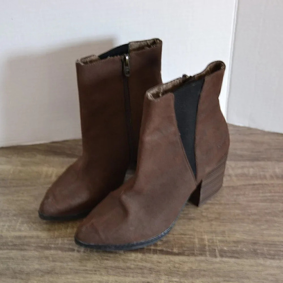 BLOWFISH Brown Heeled Boots - Picture 1 of 8